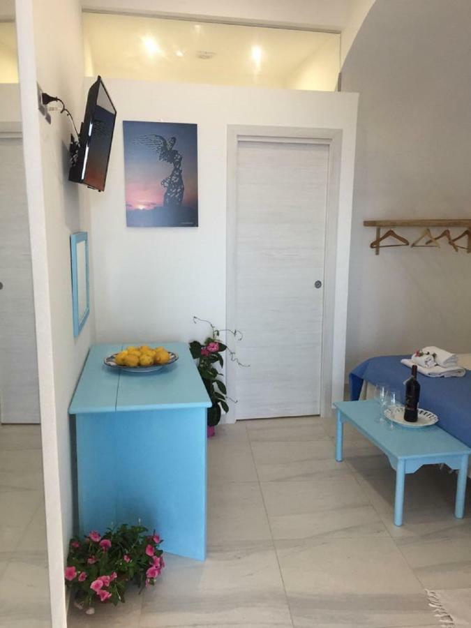 Suite Sul Mare Giardini-Naxos Exterior foto